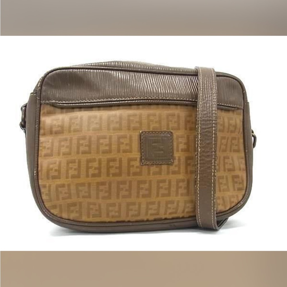 Fendi zuchinno crossbody bag. Vintage